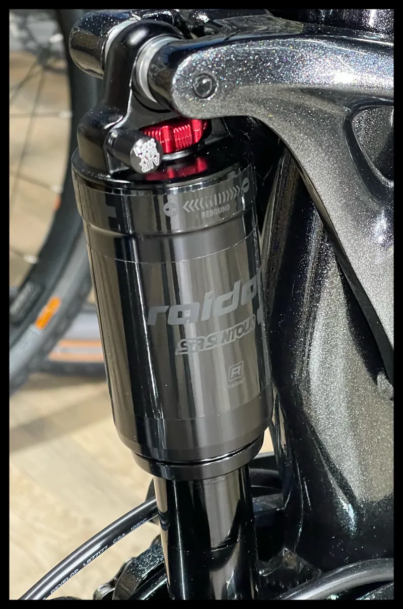 Giant Stance E+ 2 625 25km/h Small Black Diamond 2023-7